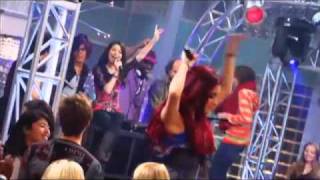 iCarly iParty with Victorious MashUp Song Behind the Scene [upl. by Mays]